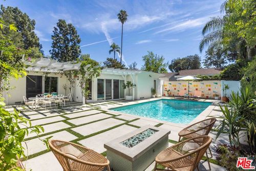5719 Rhodes Ave, Valley Village, CA, 91607 | Card Image