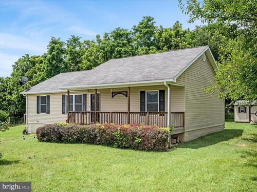 451 N Summit Ave, WOODSTOCK, VA, 22664-1360 | Card Image