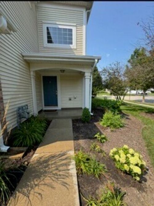 9363 Rainsford Dr, Huntley, IL, 60142-2452 | Card Image