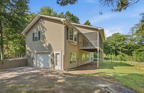5111 Summer Wood Ln, Young Harris, GA, 30582-2611 | Card Image