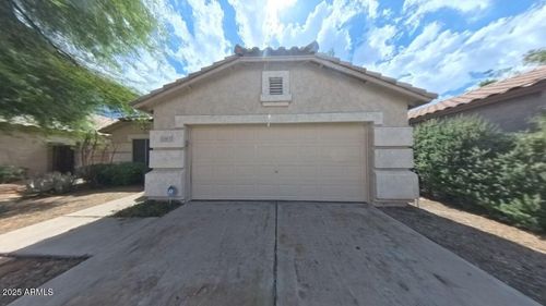 10917 W Almeria Rd, Avondale, AZ, 85392-5425 | Card Image
