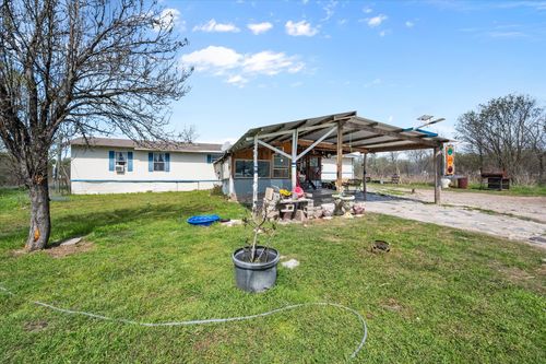 2135 Sw County Road 0025, Corsicana, TX, 75110-9324 | Card Image