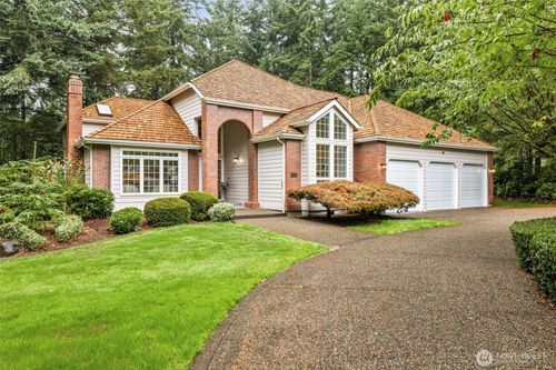 4615 131st Street Ct Nw, Gig Harbor, WA, 98332-8877 | Card Image