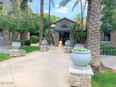 121 - 2025 E Campbell Avenue, Condo with 2 bedrooms, 2 bathrooms and null parking in Phoenix AZ | Image 3