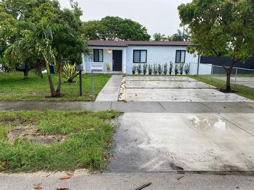 9801 Sw 55th St, Miami, FL, 33165-7221 | Card Image