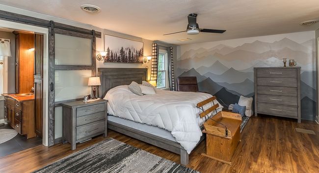 amazing master w/2 large closets and full bath | Image 39