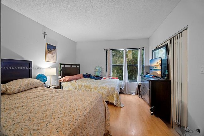 APT-222B - 2313 S Cypress Bend Dr, Condo with 2 bedrooms, 2 bathrooms and null parking in Pompano Beach FL | Image 7