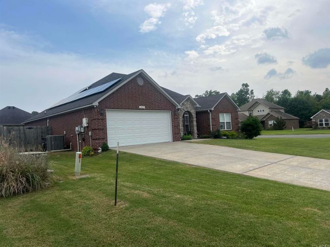 1225 Edge Valley, House other with 4 bedrooms, 2 bathrooms and null parking in Conway AR | Image 2
