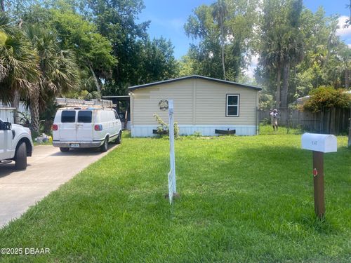 1047 Green Acres Cir N, South Daytona, FL, 32119-2449 | Card Image