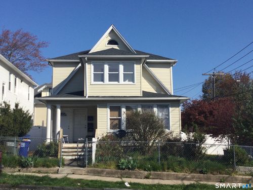 372 Summit St, Bridgeport, CT, 06606-4745 | Card Image