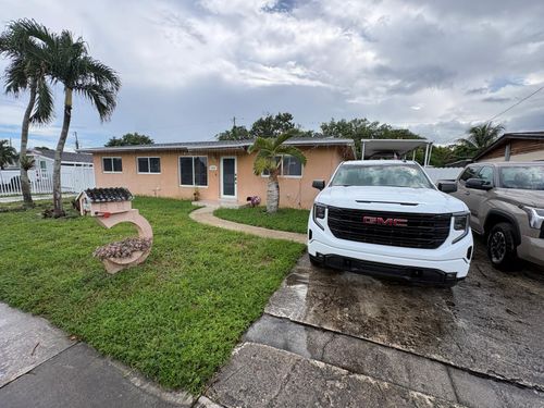 5460 Nw 178th Ter, Miami Gardens, FL, 33055-3166 | Card Image