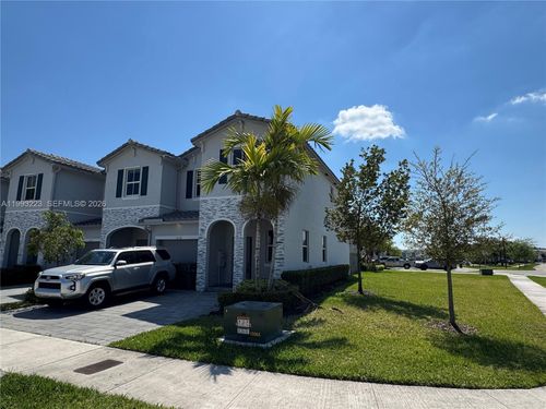 1110-1110 Se 27th Ter, Homestead, FL, 33035-2585 | Card Image