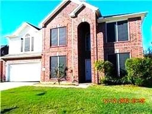 4018 Longway Estates Ct, Fresno, TX, 77545-8645 | Card Image