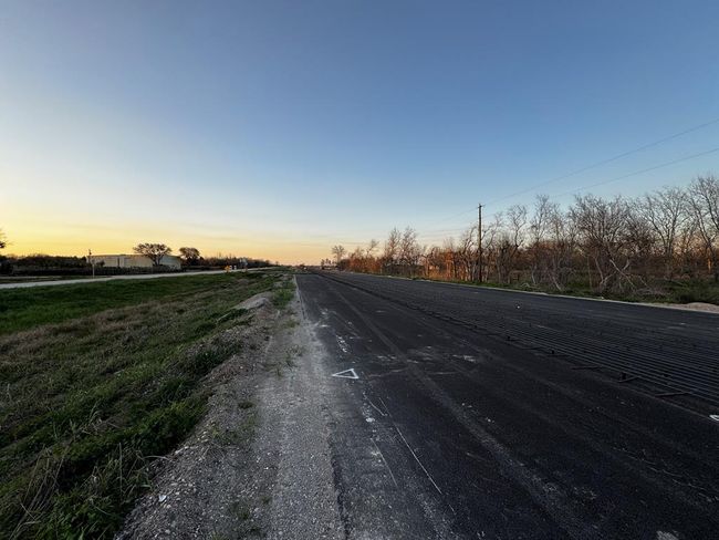 27215 Highway 36, Home with 0 bedrooms, 0 bathrooms and null parking in Damon TX | Image 10