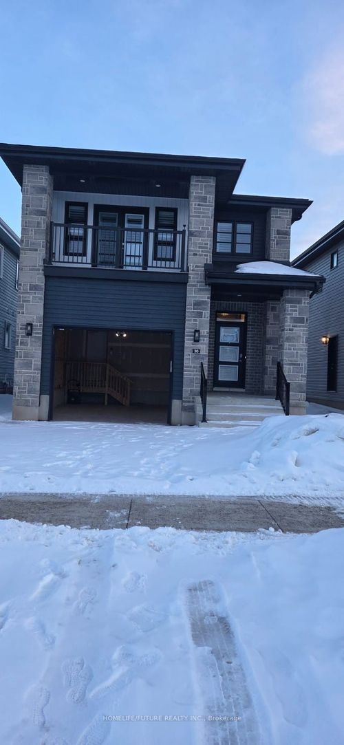 30 Walden Pond Dr, Amherstview, ON, K7N0E6 | Card Image