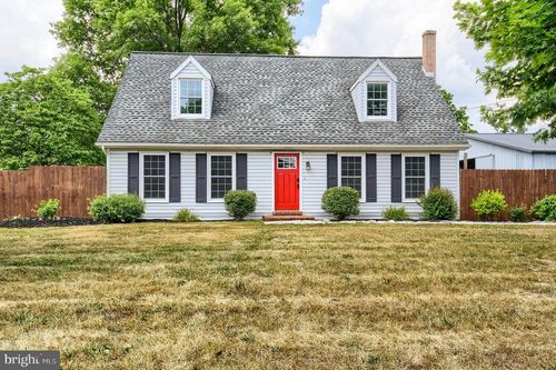 3740 Beagle Rd, MIDDLETOWN, PA, 17057-4055 | Card Image