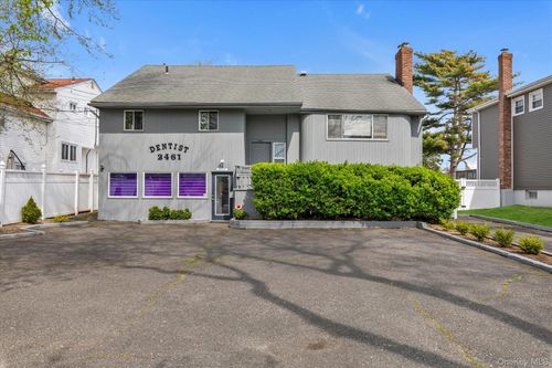 2461 Merrick Ave, Merrick, NY, 11566-4330 | Card Image