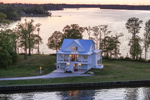 333 N Island Xing, Edenton, NC, 27932-7002 | Card Image