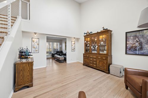 11466 Ashley Woods Dr, Westchester, IL, 60154-5923 | Card Image