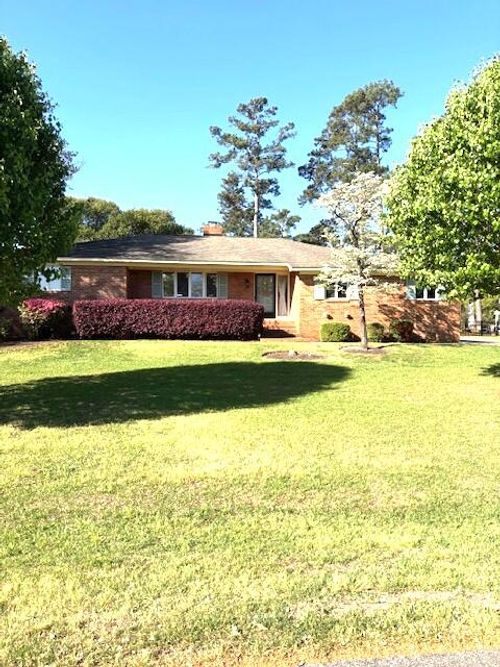 612 Santee Dr, Santee, SC, 29142-9306 | Card Image