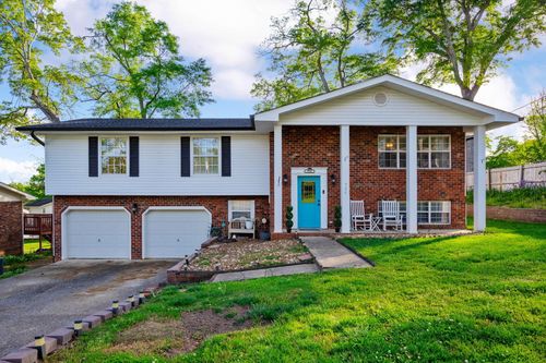 924 Spurling Dr, Hixson, TN, 37343-2426 | Card Image