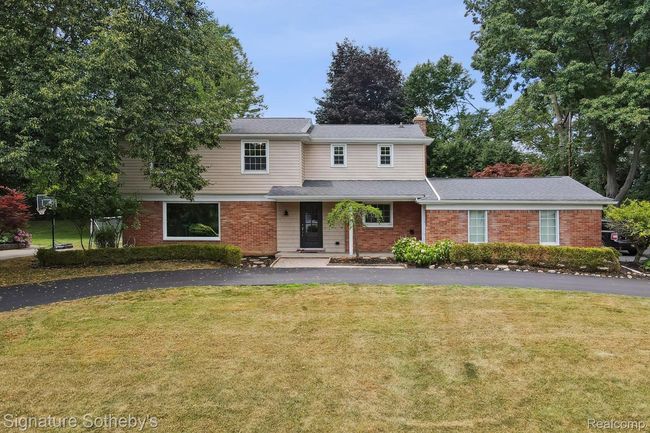 37-2200-Brenthaven-Dr-Bloomfield-Hills-MI-48304-WindowStill-09.jpg | Image 39