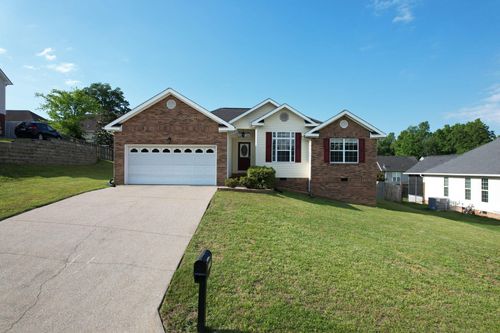 8138 Fatherson Cir, Ooltewah, TN, 37363-6496 | Card Image