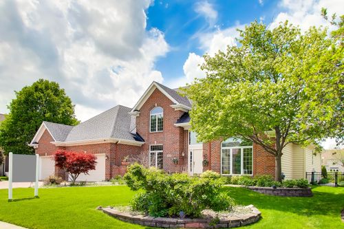 2615 Saddlebrook Dr, Naperville, IL, 60564-4616 | Card Image