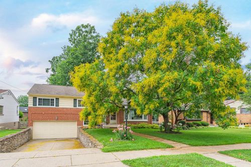 919 Rosetree Ln, Cincinnati, OH, 45230 | Card Image