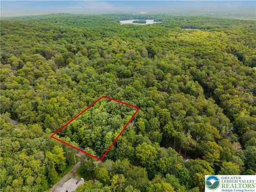 812 Beaver Run Rd, Pocono Lake, PA, 18347 | Card Image