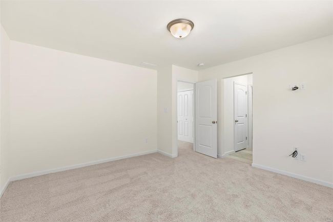 View of carpeted empty room | Image 8
