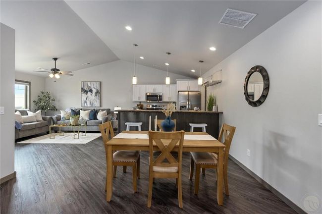5906 Foxtail Loop W, Townhouse with 2 bedrooms, 2 bathrooms and null parking in Billings MT | Image 5