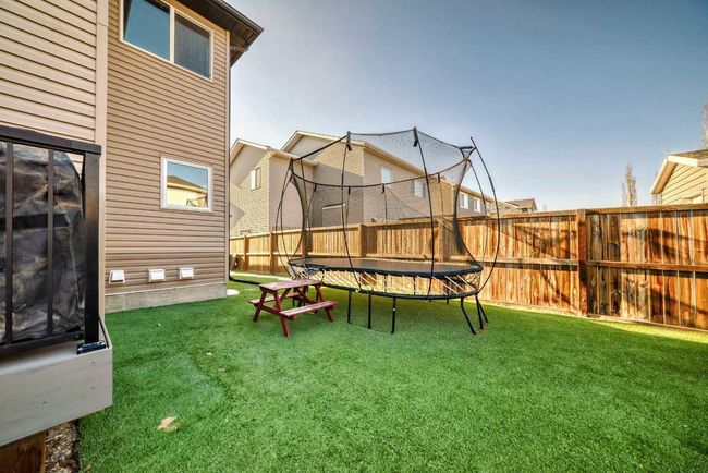 112 Rainbow Falls Passage, House other with 5 bedrooms, 4 bathrooms and 6 parking in Chestermere AB | Image 37
