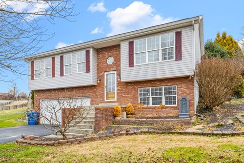 315 Old Richmond Rd, London, KY, 40741-9011 | Card Image