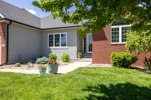 506 Ne 19th Ct, Ankeny, IA, 50021-4652 | Card Image