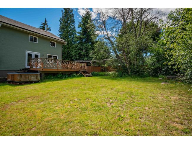 421 104th St, House other with 3 bedrooms, 3 bathrooms and null parking in Castlegar BC | Image 8