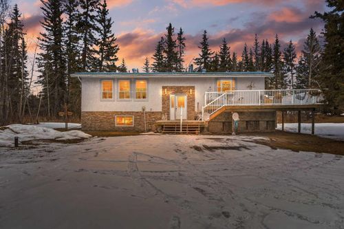 108 Highway 27, Sundre, AB, T0M1X0 | Card Image