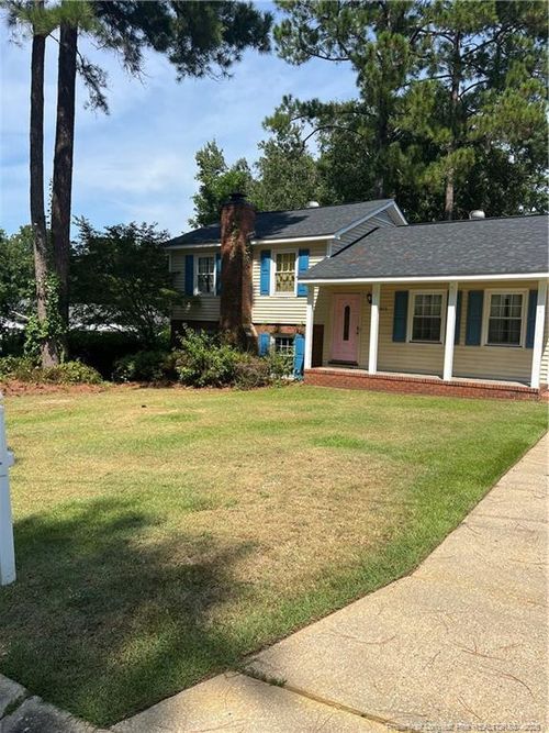 1616 Morehead Ave, Fayetteville, NC, 28303-3734 | Card Image