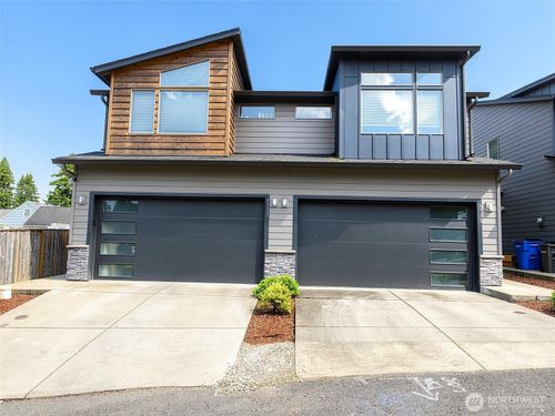 4337 Ne 87th St, Vancouver, WA, 98665-9559 | Card Image