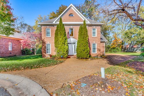 1605 Ardenwood Ct, Nashville, TN, 37215-3604 | Card Image