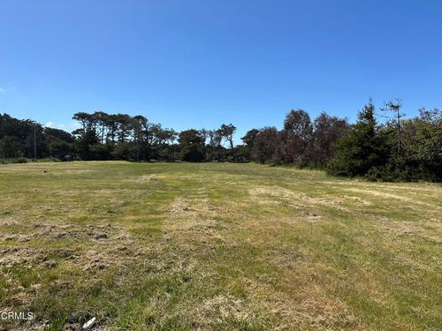 33031 Jefferson Way, Fort Bragg, CA, 95437-8305 | Card Image