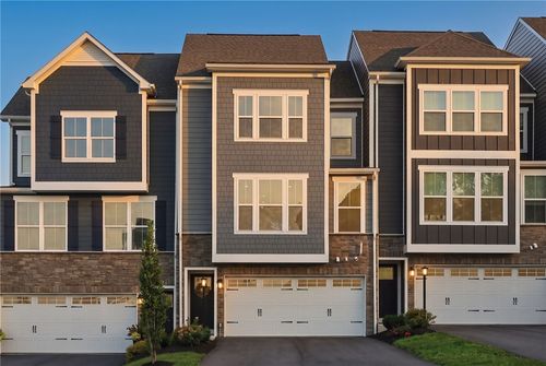 107 Sage Dr, Canonsburg, PA, 15317-2833 | Card Image