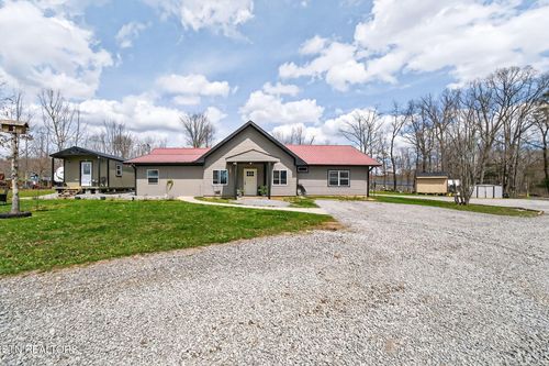 16588 Highway 70 N, Monterey, TN, 38574-6916 | Card Image