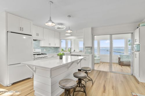 1843 Highway 24, Newport, NC, 28570-8109 | Card Image