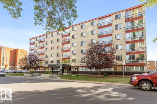 10135 120 St Nw, Edmonton, AB, T5K2A1 | Card Image
