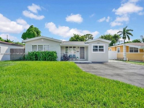 0-6930 Sw 12th St, Pembroke Pines, FL, 33023-2002 | Card Image