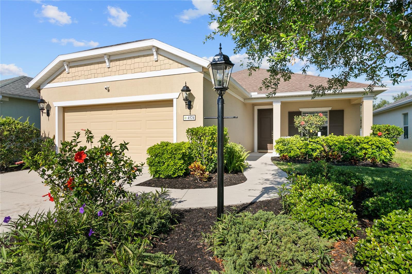 Cedar Brush Ter, Sarasota, FL 34243