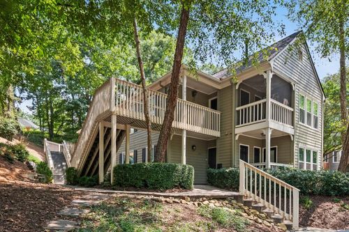 500 Bainbridge Dr, Atlanta, GA, 30327-4273 | Card Image