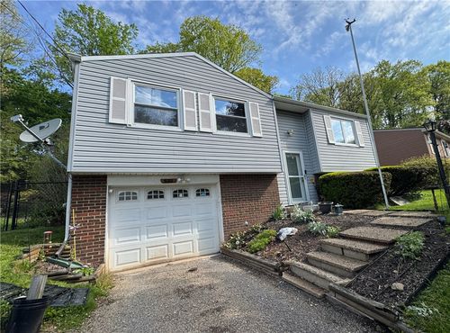 421 Tivoli Rd, Plum Boro, PA, 15239 | Card Image
