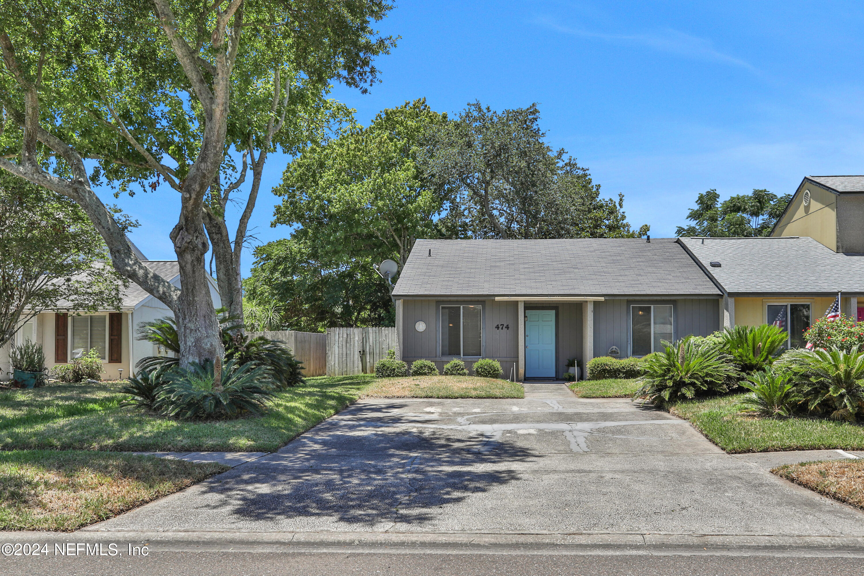 Aquatic Dr, Atlantic Beach, FL 32233
